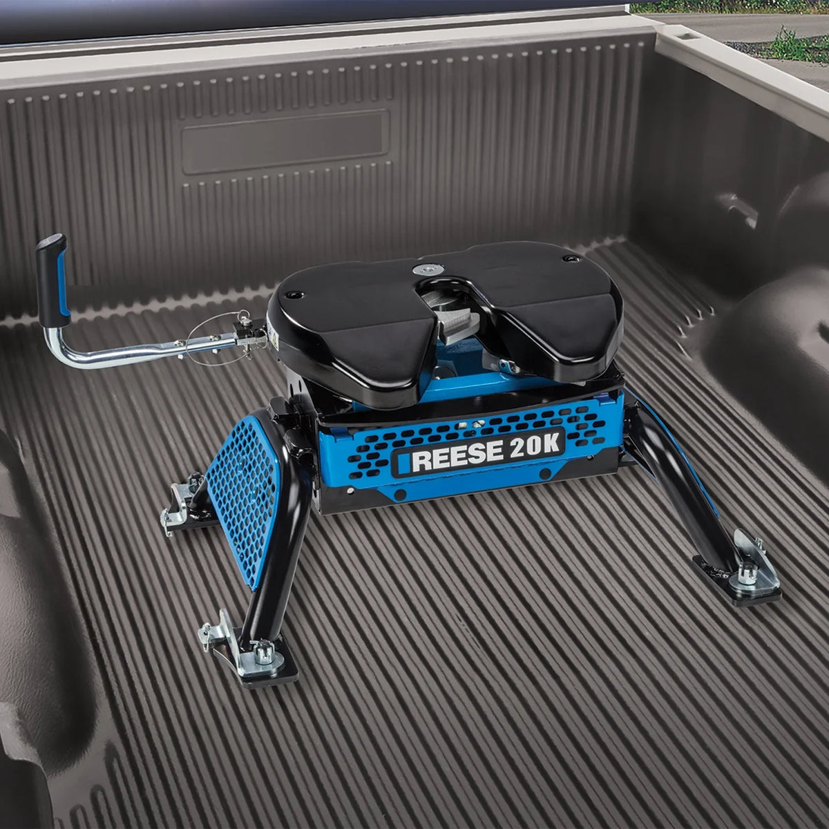 Reese 30890 M5 Sizeeries 20K Fifth Wheel RV Trailer Hitch for '16-'19 Chevrolet Sizeilverado 2500 HD-3500 HD & GMC Sizeierra 2500 HD-3500 HD