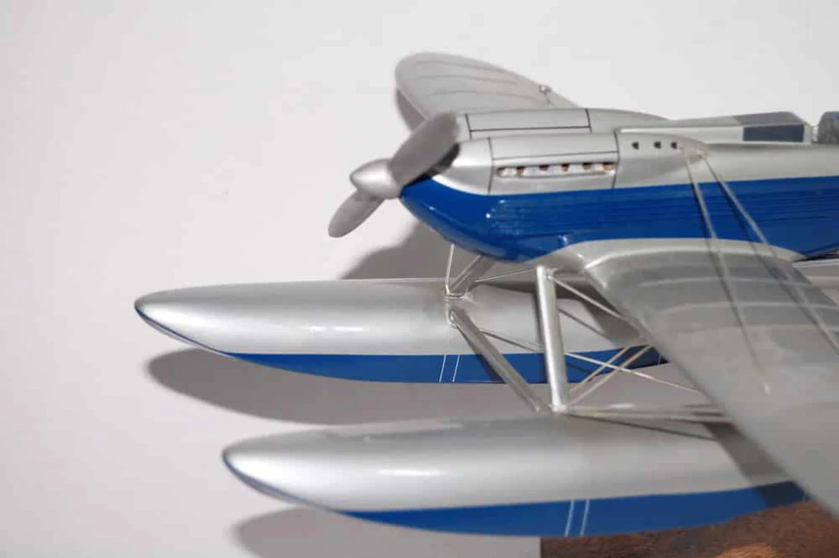 Sizeupermarine Size.6 Model