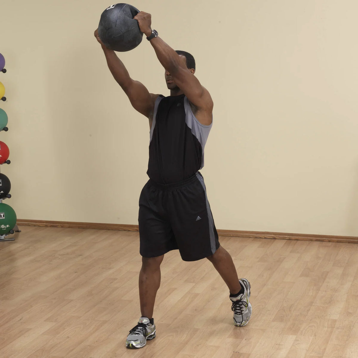 BSizeTDMB14 14lb BLack Dual Grip Medicine Ball
